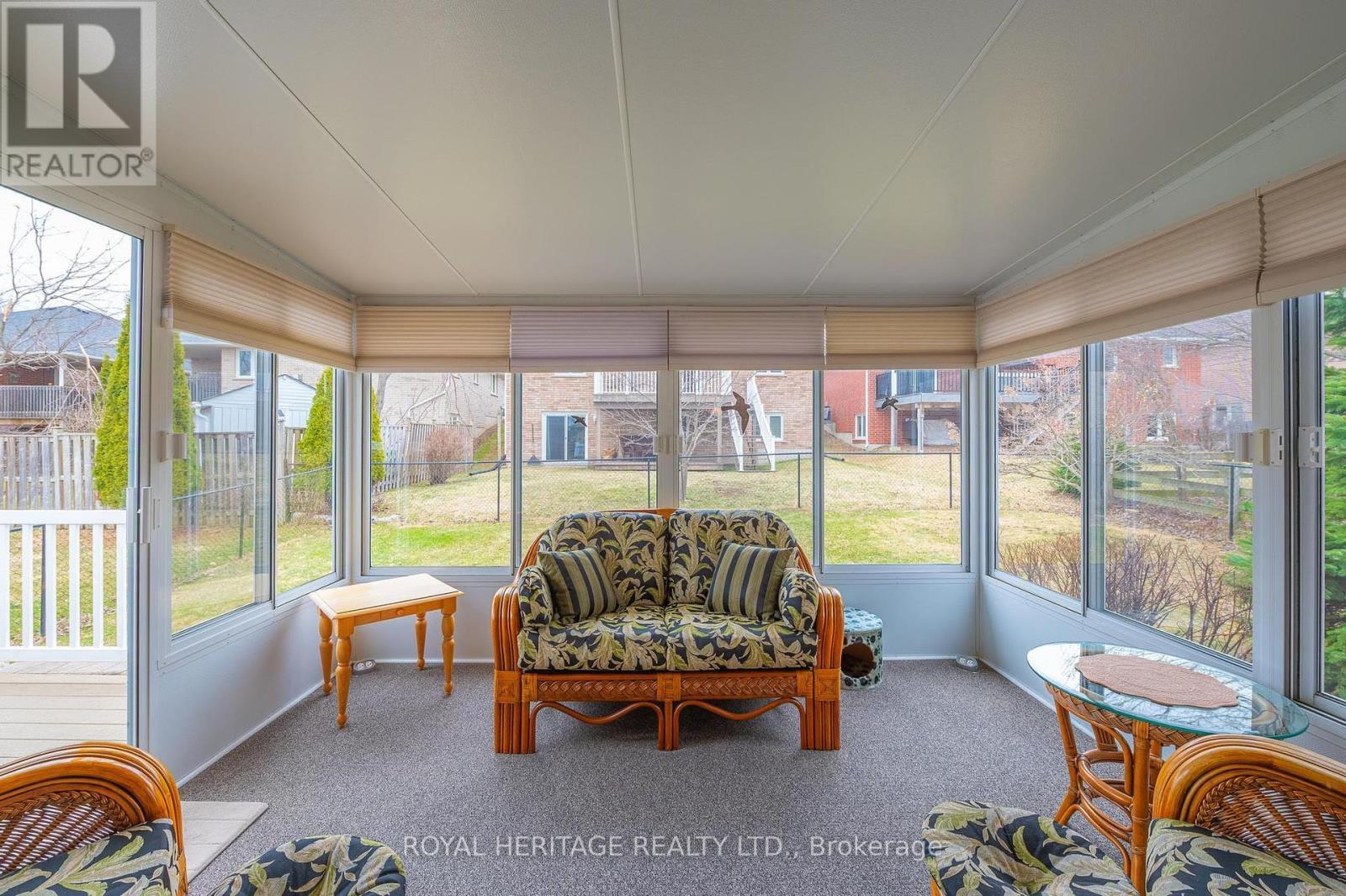 












1638 RAVENWOOD DRIVE

,
Peterborough West (North),




Ontario
K9K2R1

