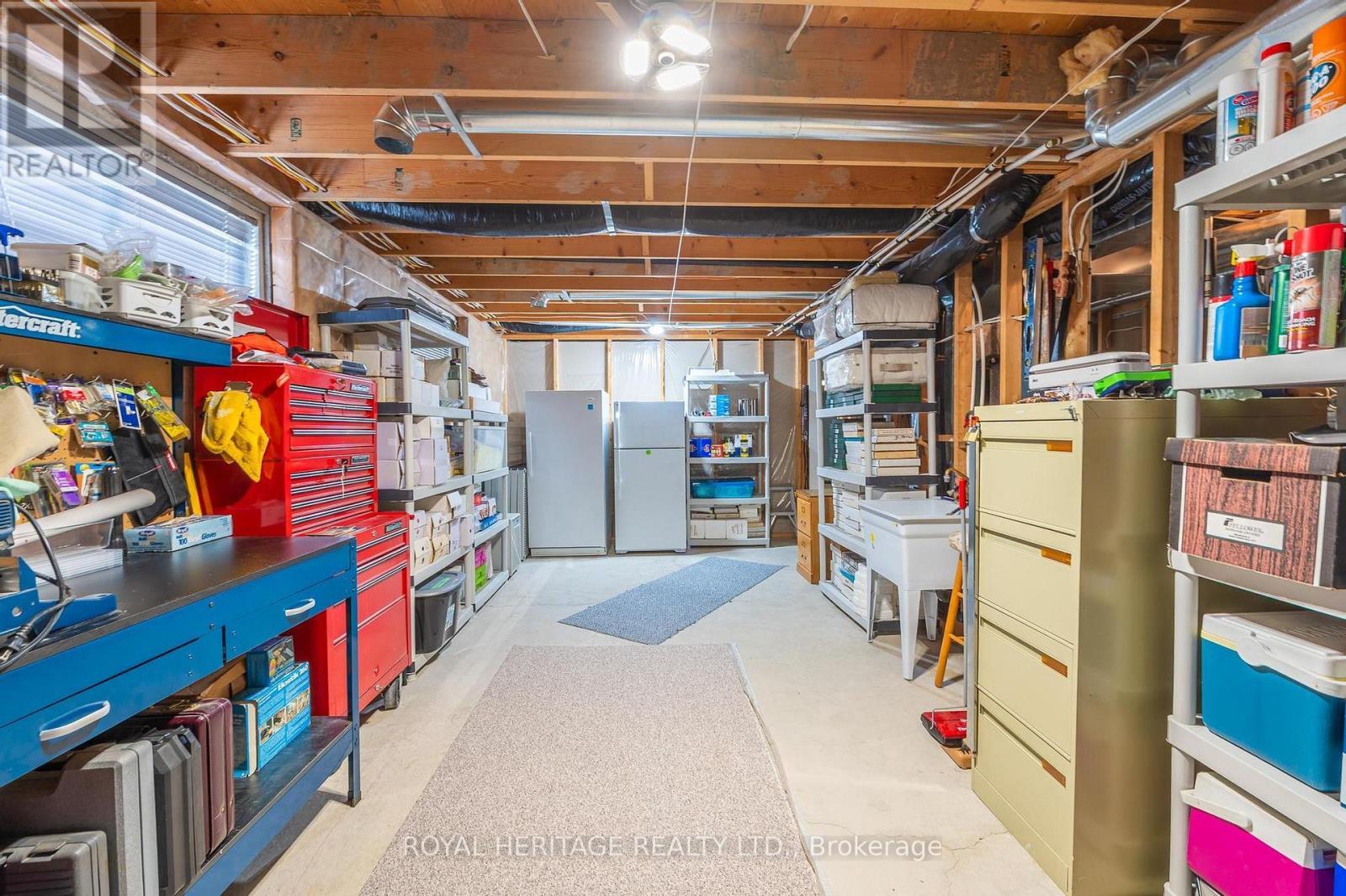 












1638 RAVENWOOD DRIVE

,
Peterborough West (North),




Ontario
K9K2R1

