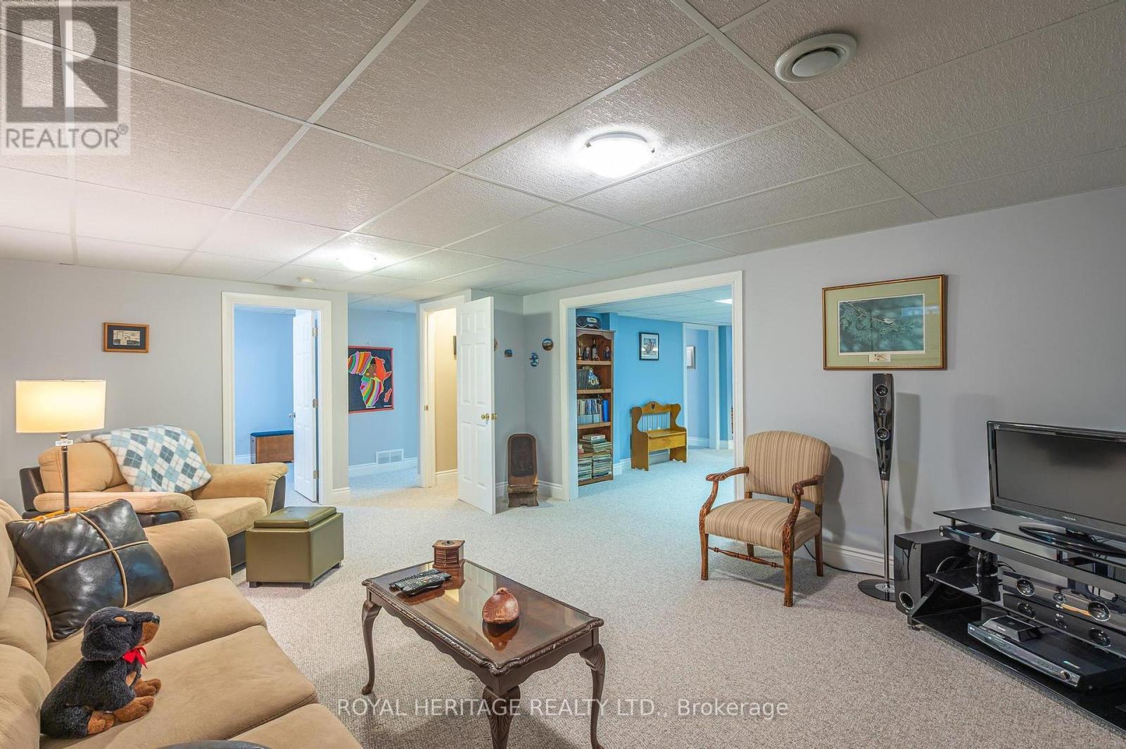 












1638 RAVENWOOD DRIVE

,
Peterborough West (North),




Ontario
K9K2R1

