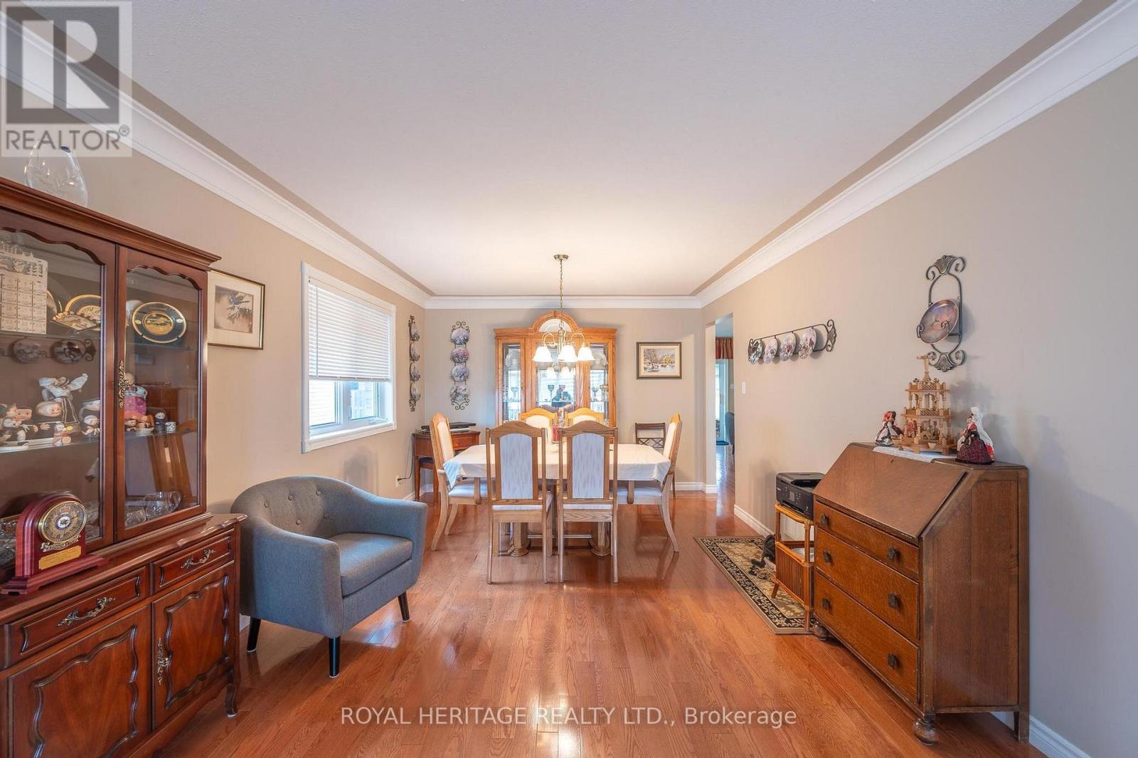 












1638 RAVENWOOD DRIVE

,
Peterborough West (North),




Ontario
K9K2R1

