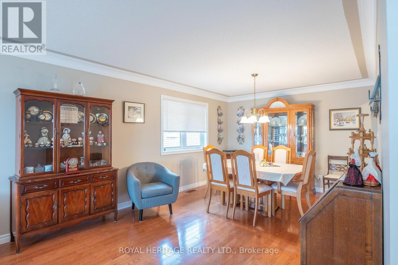 












1638 RAVENWOOD DRIVE

,
Peterborough West (North),




Ontario
K9K2R1

