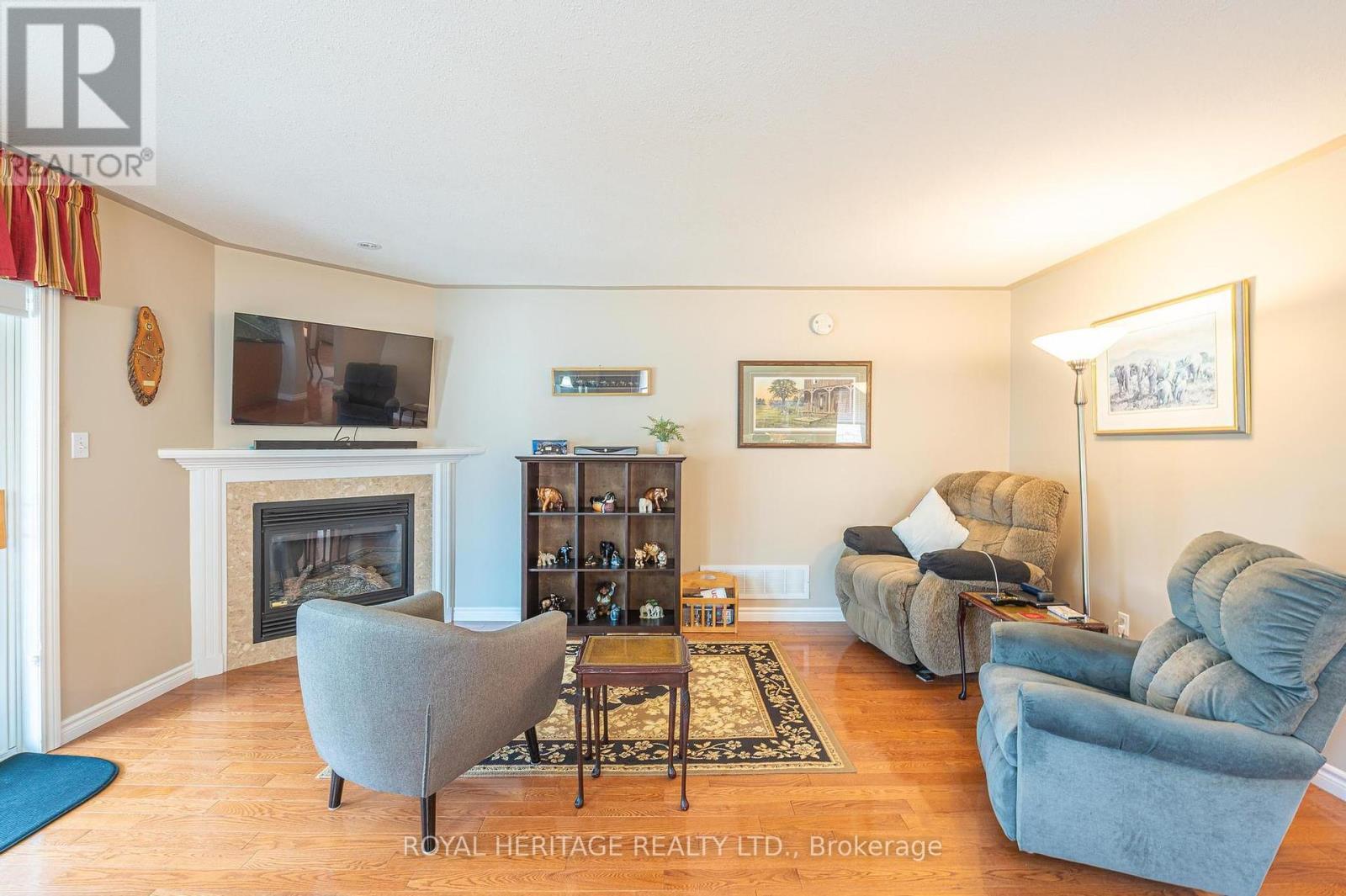 












1638 RAVENWOOD DRIVE

,
Peterborough West (North),




Ontario
K9K2R1

