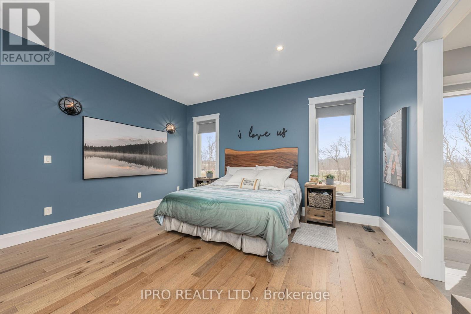 












9449 WELLINGTON 22 ROAD

,
Erin,




Ontario
N0B1Z0

