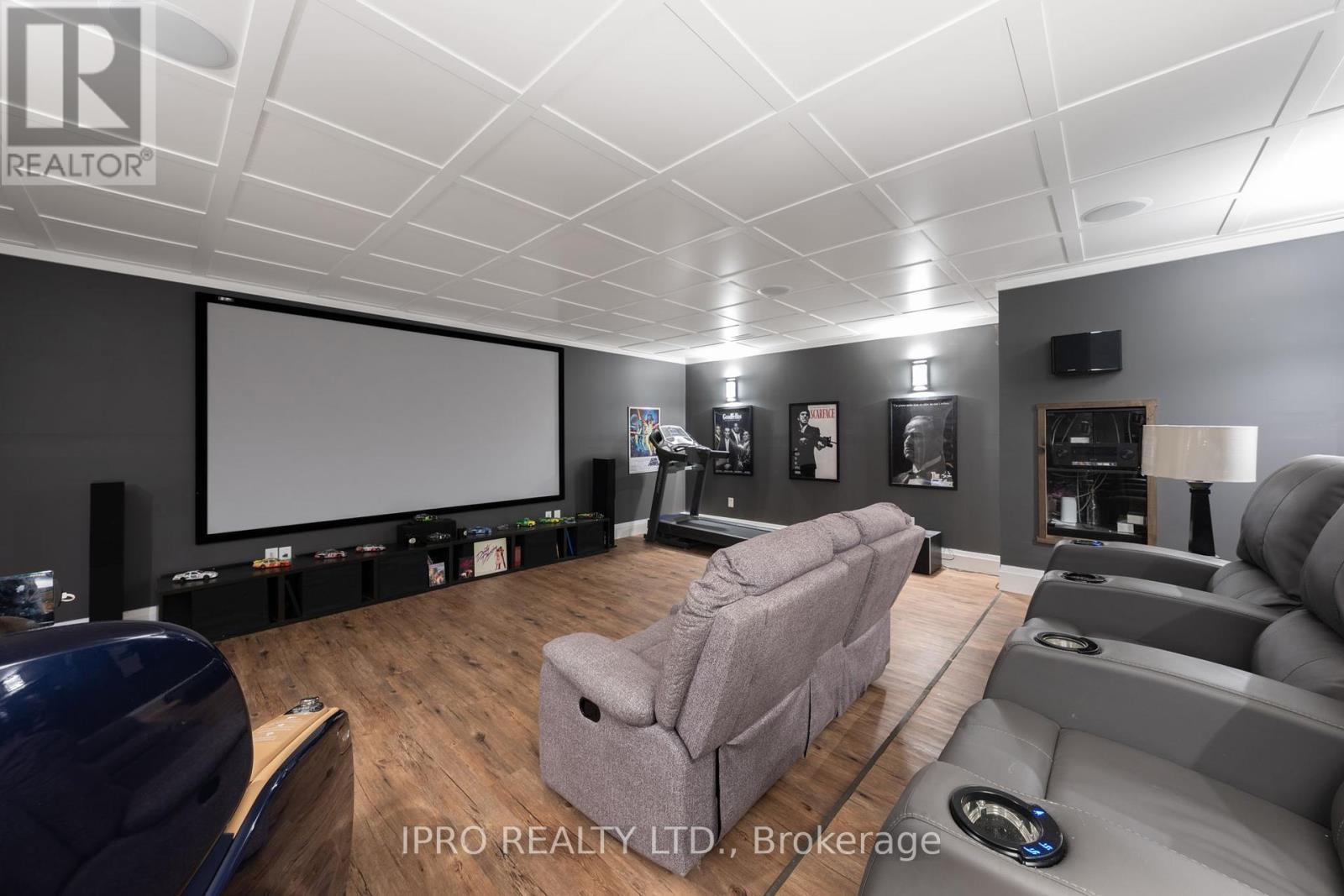 












9449 WELLINGTON 22 ROAD

,
Erin,




Ontario
N0B1Z0

