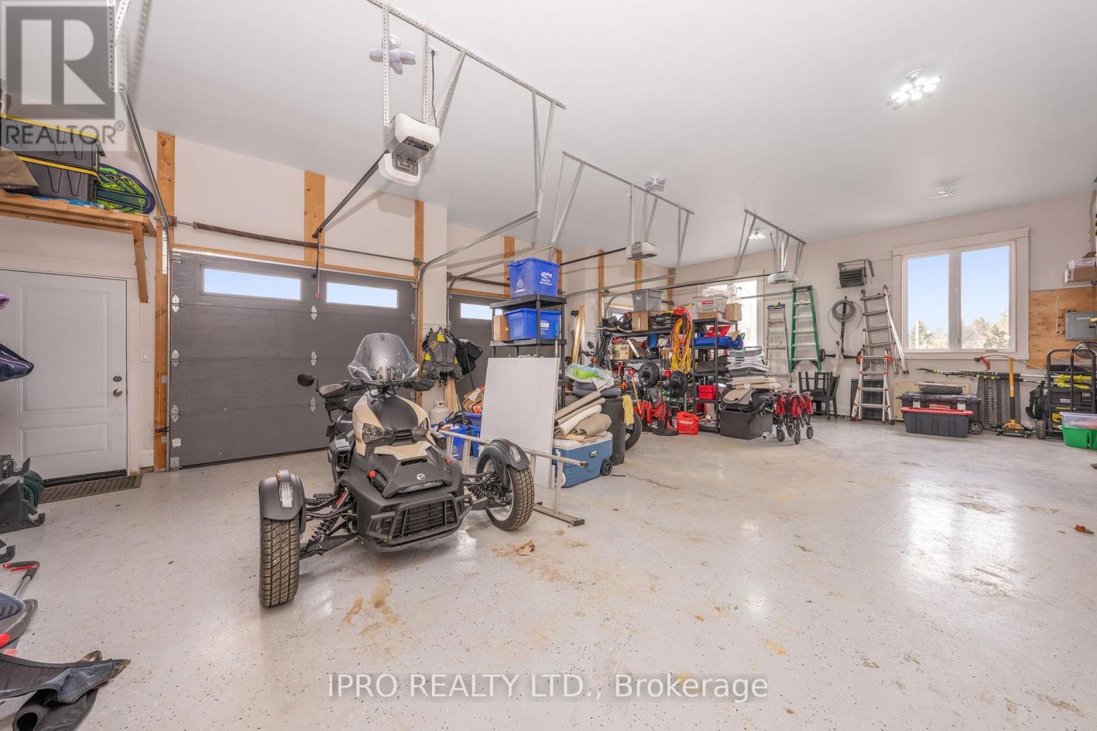 












9449 WELLINGTON 22 ROAD

,
Erin,




Ontario
N0B1Z0

