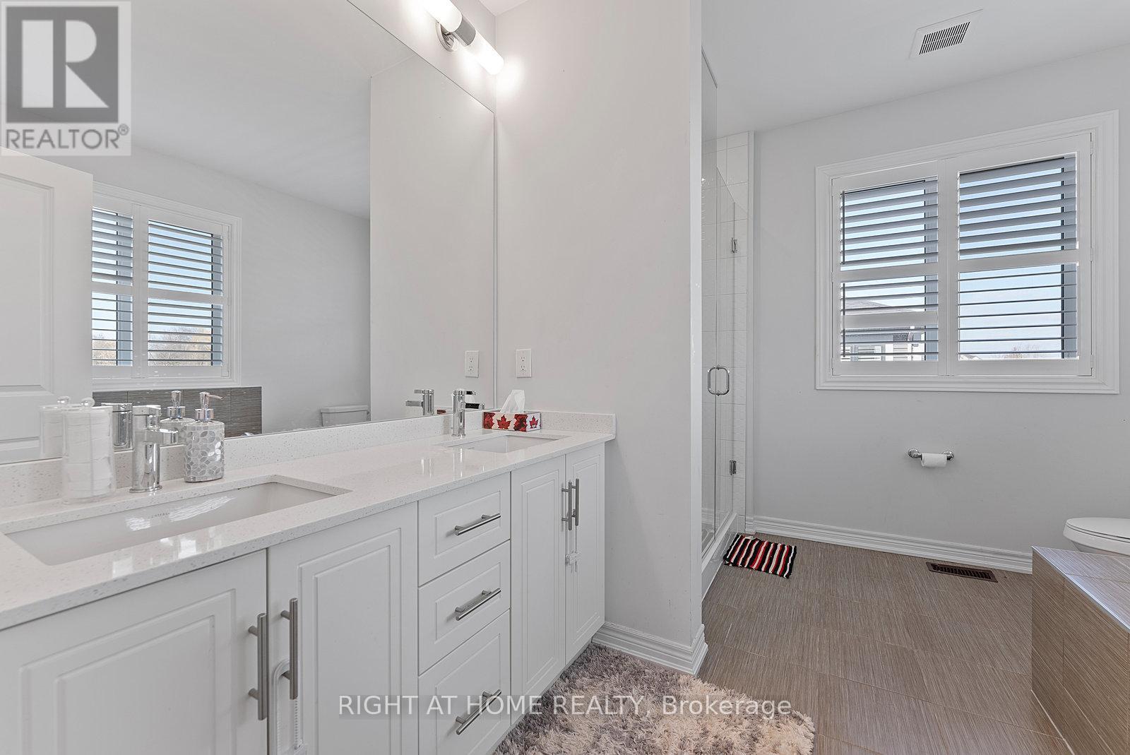 












90 SPITFIRE DRIVE

,
Hamilton (Mount Hope),




Ontario
L0R1W0

