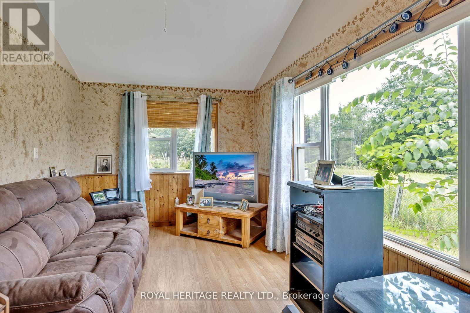 












977 6TH LINE N

,
Havelock-Belmont-Methuen (Belmont-Methuen),




Ontario
K0L1Z0

