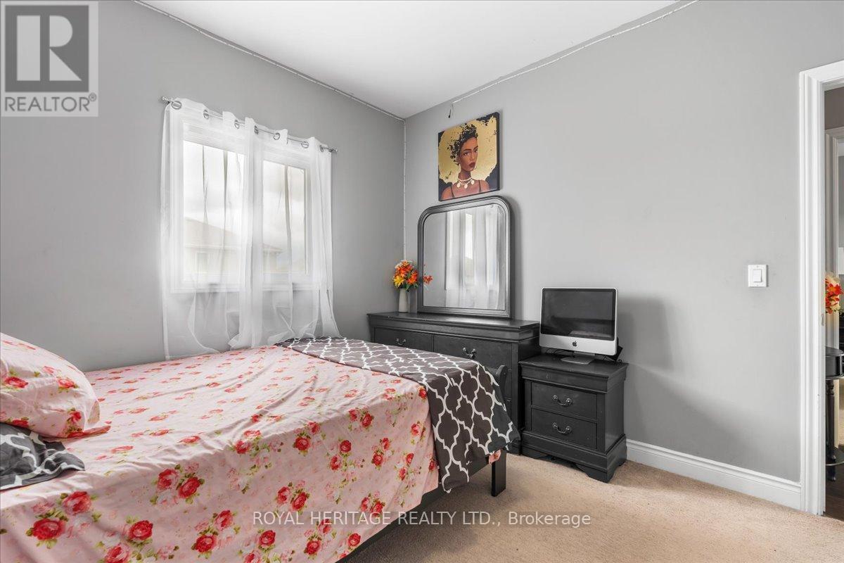 












16 CYPRESS DRIVE

,
Belleville (Thurlow Ward),




Ontario
K8N0J6

