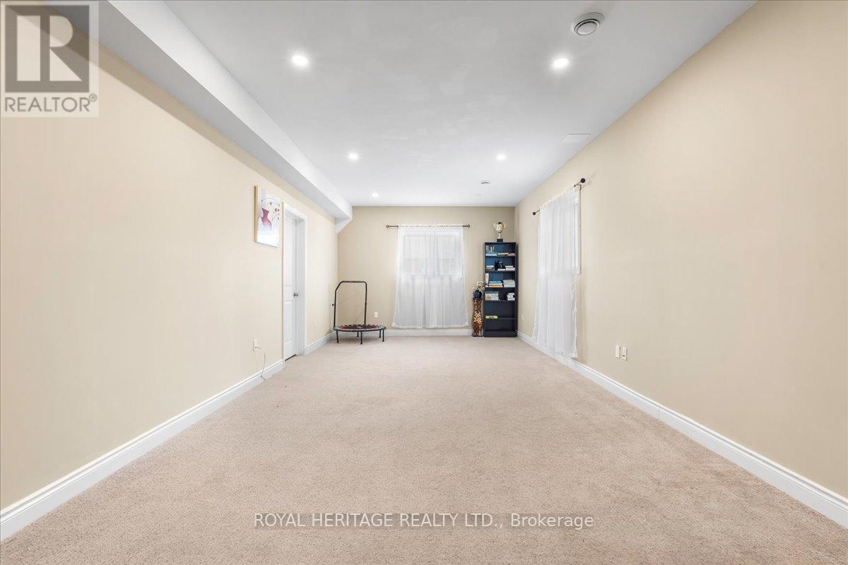 












16 CYPRESS DRIVE

,
Belleville (Thurlow Ward),




Ontario
K8N0J6

