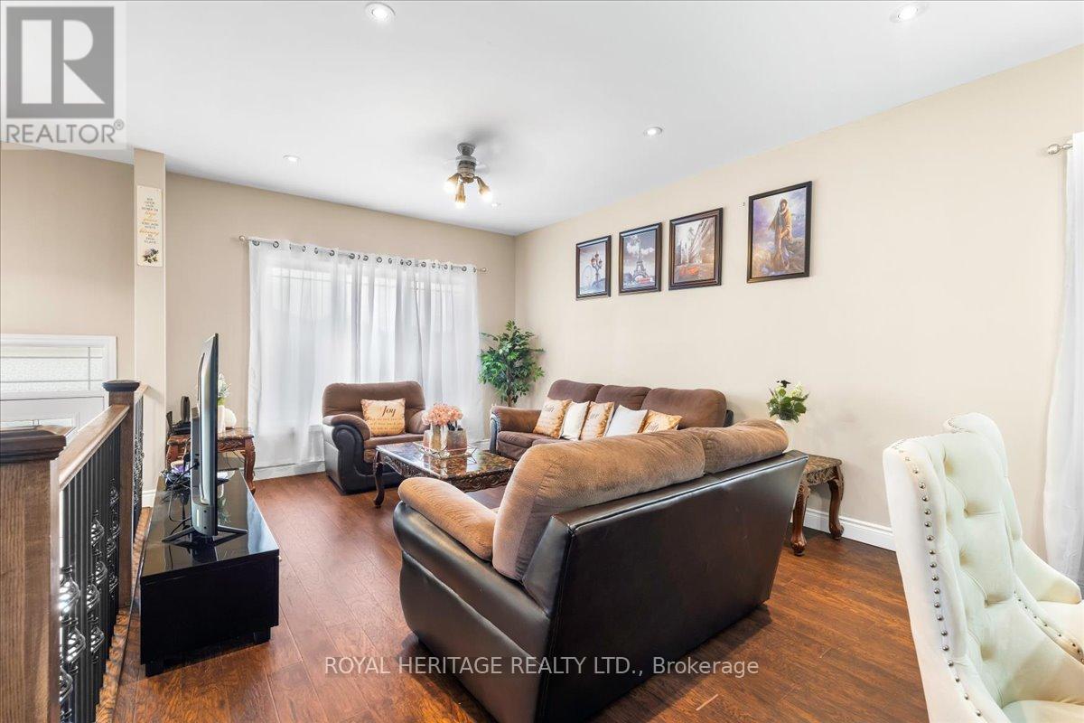 












16 CYPRESS DRIVE

,
Belleville (Thurlow Ward),




Ontario
K8N0J6

