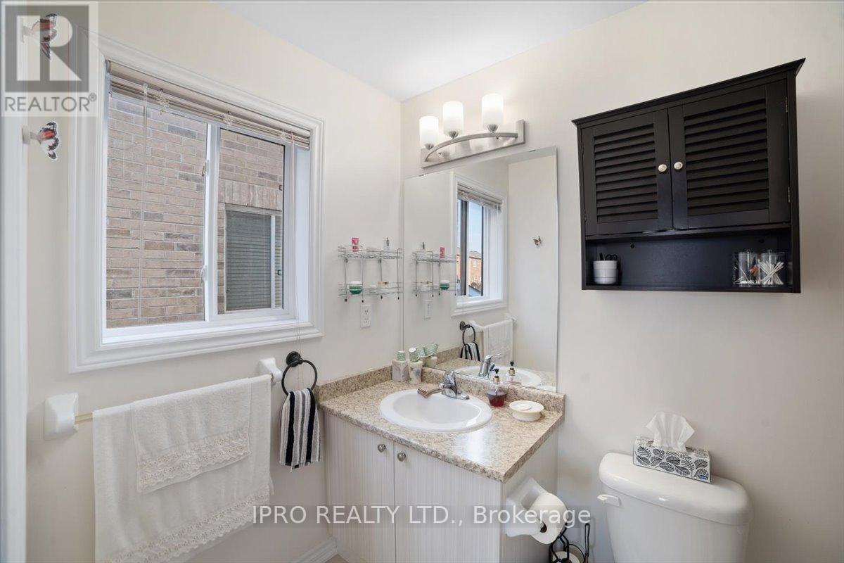 












314 WALLACE STREET

,
Shelburne,




Ontario
L9V2S2


