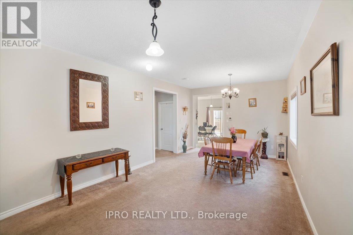 












314 WALLACE STREET

,
Shelburne,




Ontario
L9V2S2

