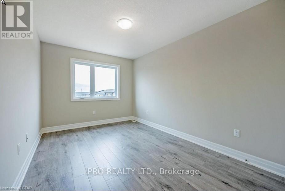 












44 - 811 SARNIA ROAD

,
London North (North M),




Ontario
N6H0K3

