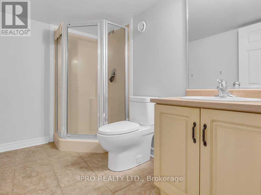 












18 TOVELL DRIVE

,
Guelph (Willow West/Sugarbush/West Acres),




Ontario
N1K1Z6

