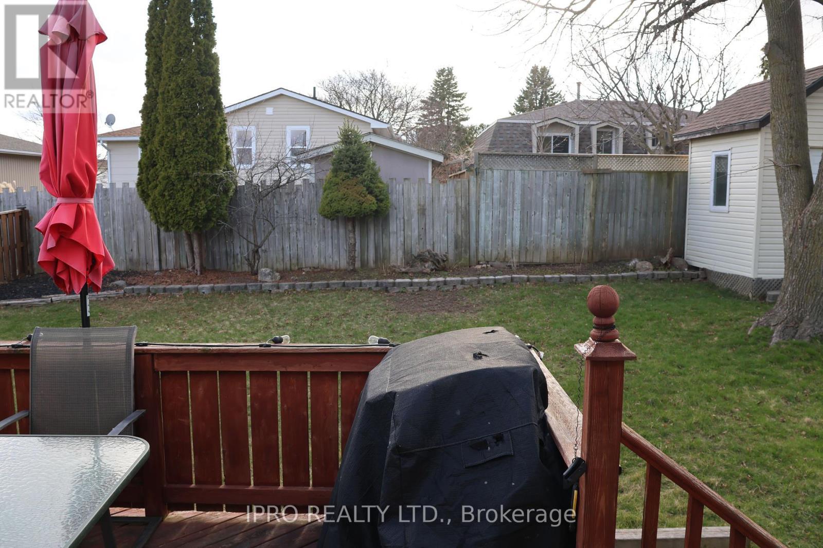 












31 STIRLING MACGREGOR DRIVE

,
Cambridge,




Ontario
N1S4N4

