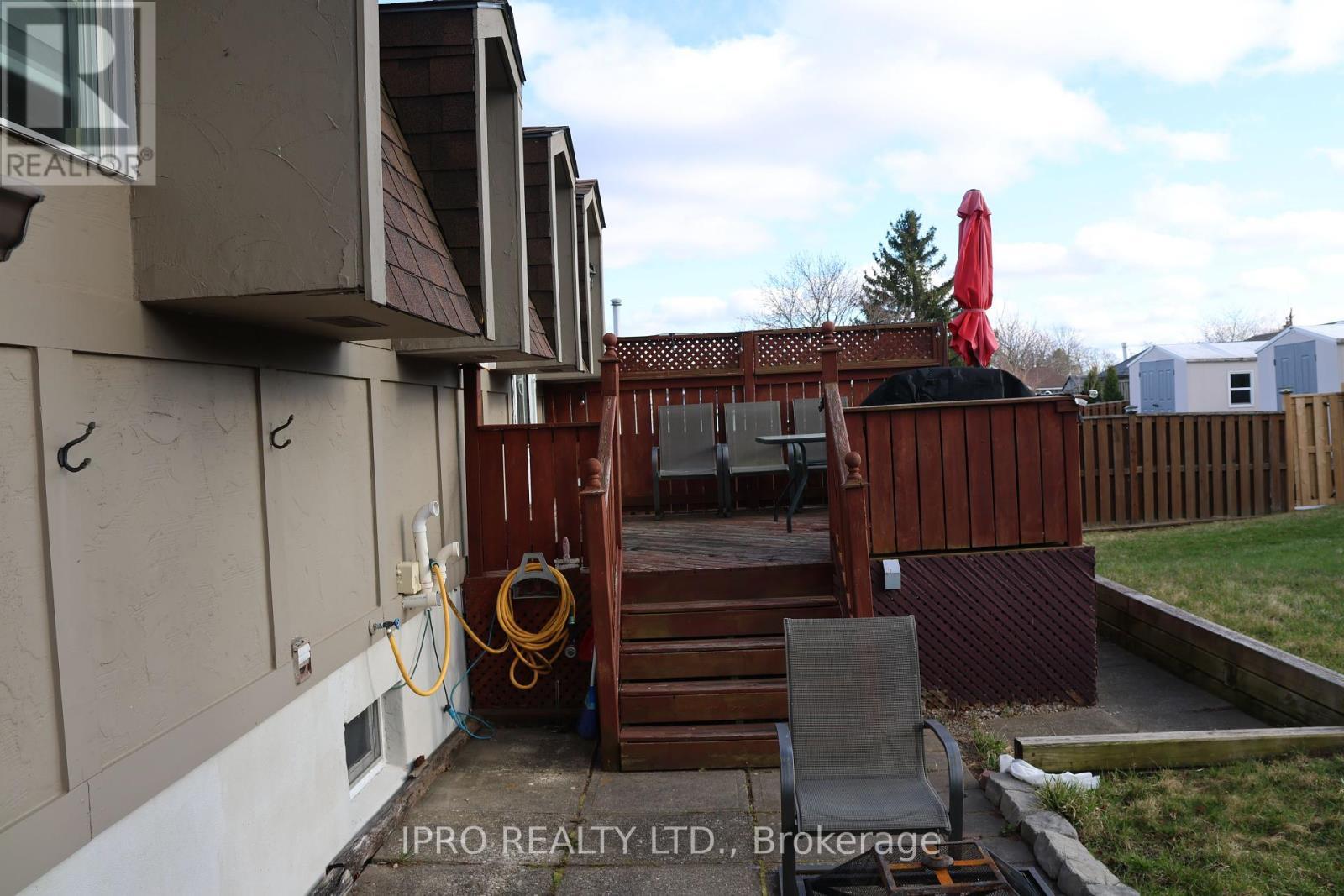 












31 STIRLING MACGREGOR DRIVE

,
Cambridge,




Ontario
N1S4N4

