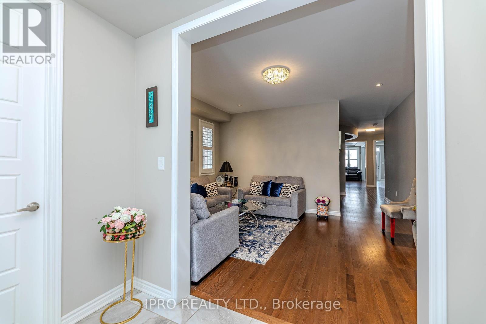 












296 RIDGE ROAD

,
Cambridge,




Ontario
N3E0B9

