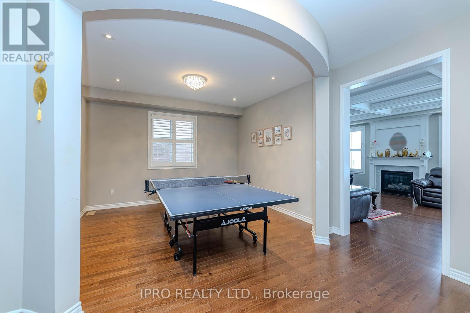 












296 RIDGE ROAD

,
Cambridge,




Ontario
N3E0B9

