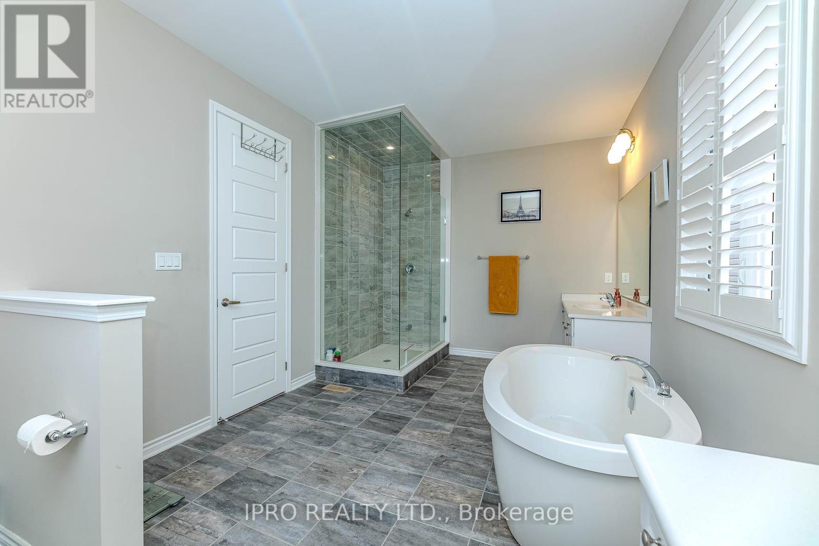 












296 RIDGE ROAD

,
Cambridge,




Ontario
N3E0B9

