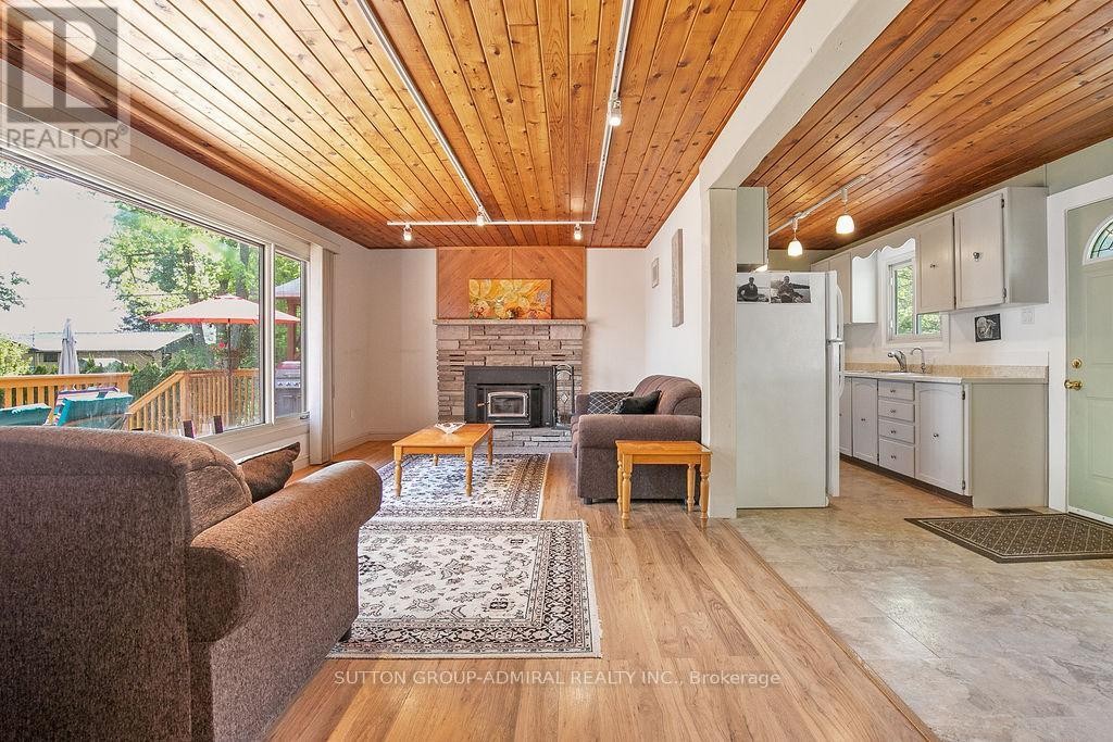 












116 MYSTIC POINT ROAD

,
Trent Lakes,




Ontario
K0L1J0

