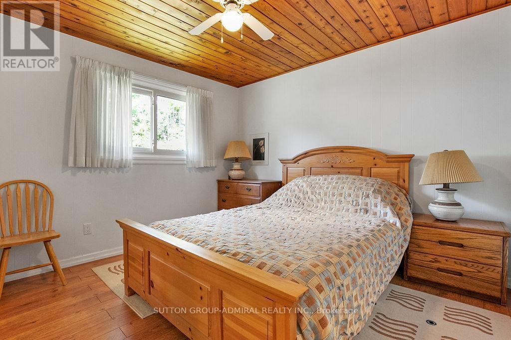 












116 MYSTIC POINT ROAD

,
Trent Lakes,




Ontario
K0L1J0

