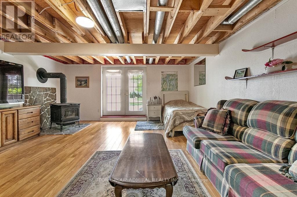 












116 MYSTIC POINT ROAD

,
Trent Lakes,




Ontario
K0L1J0

