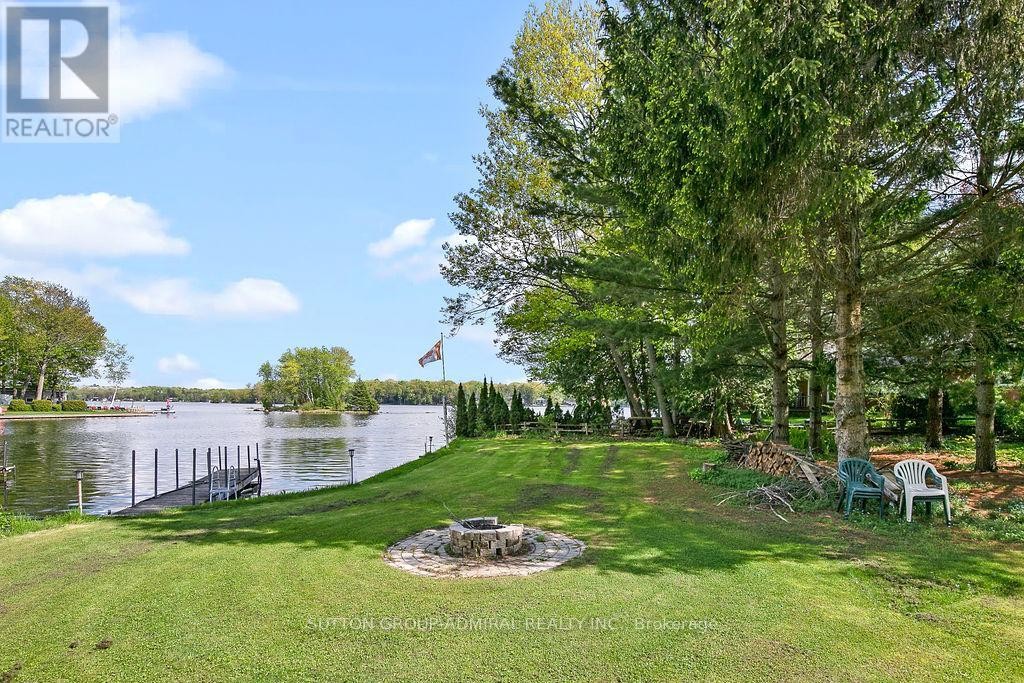 












116 MYSTIC POINT ROAD

,
Trent Lakes,




Ontario
K0L1J0

