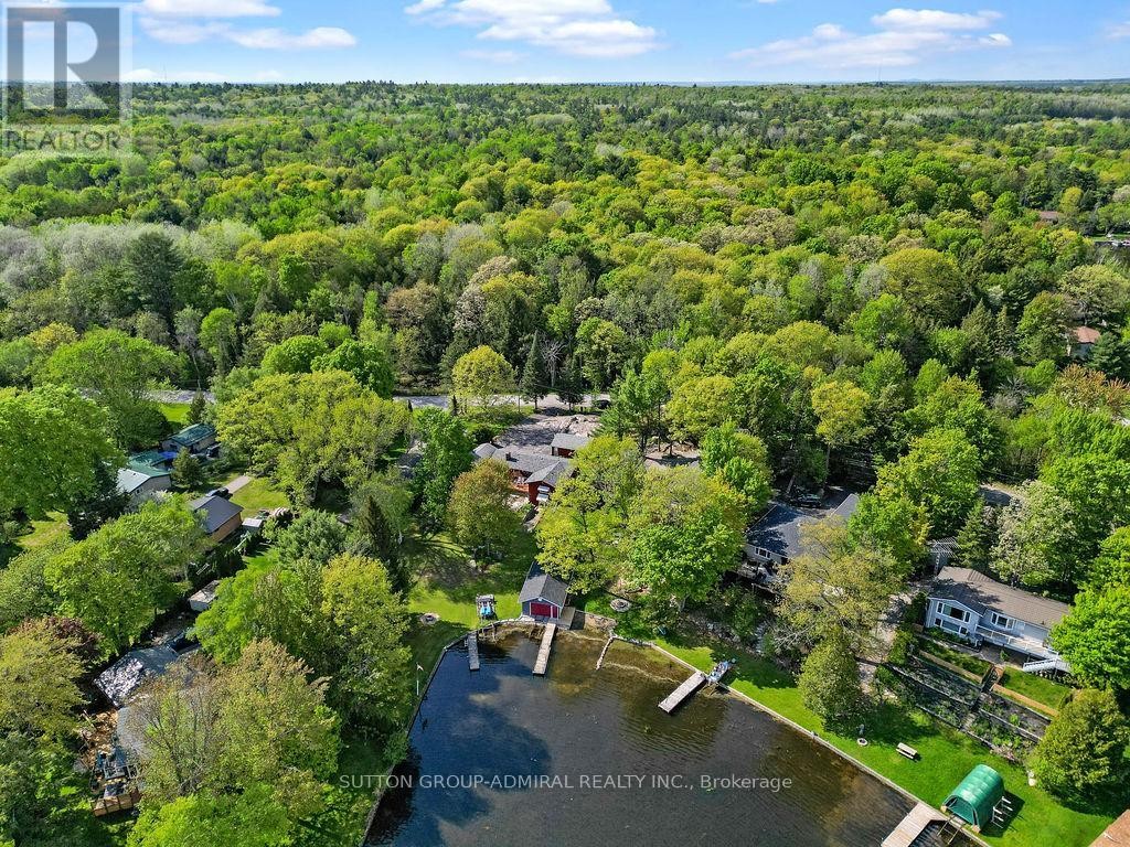 












116 MYSTIC POINT ROAD

,
Trent Lakes,




Ontario
K0L1J0

