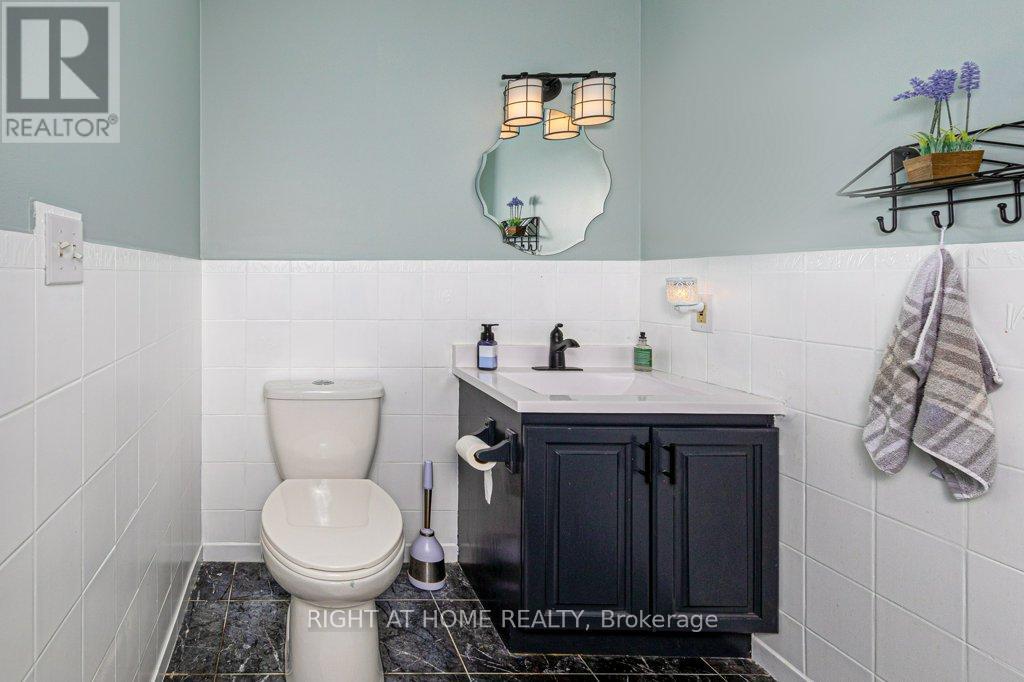 












550 QUEEN STREET E

,
Gananoque,




Ontario
K7G2B1

