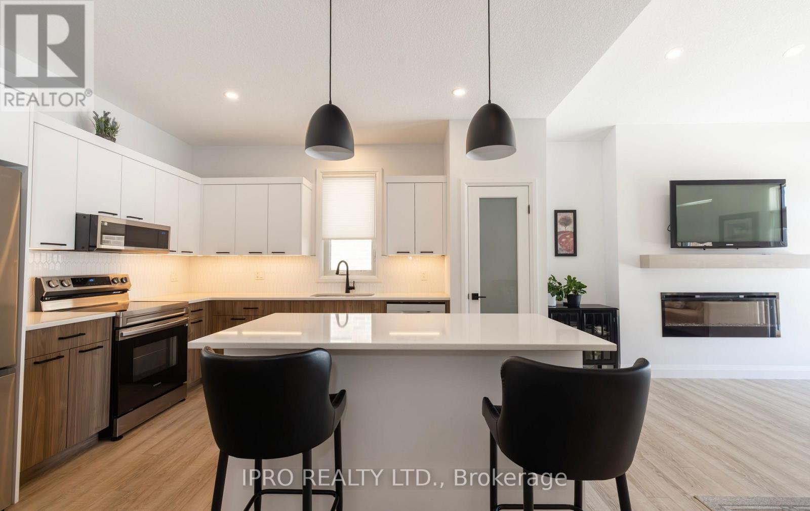 












23 MARTIN STREET

,
Tillsonburg,




Ontario
N4G0K3


