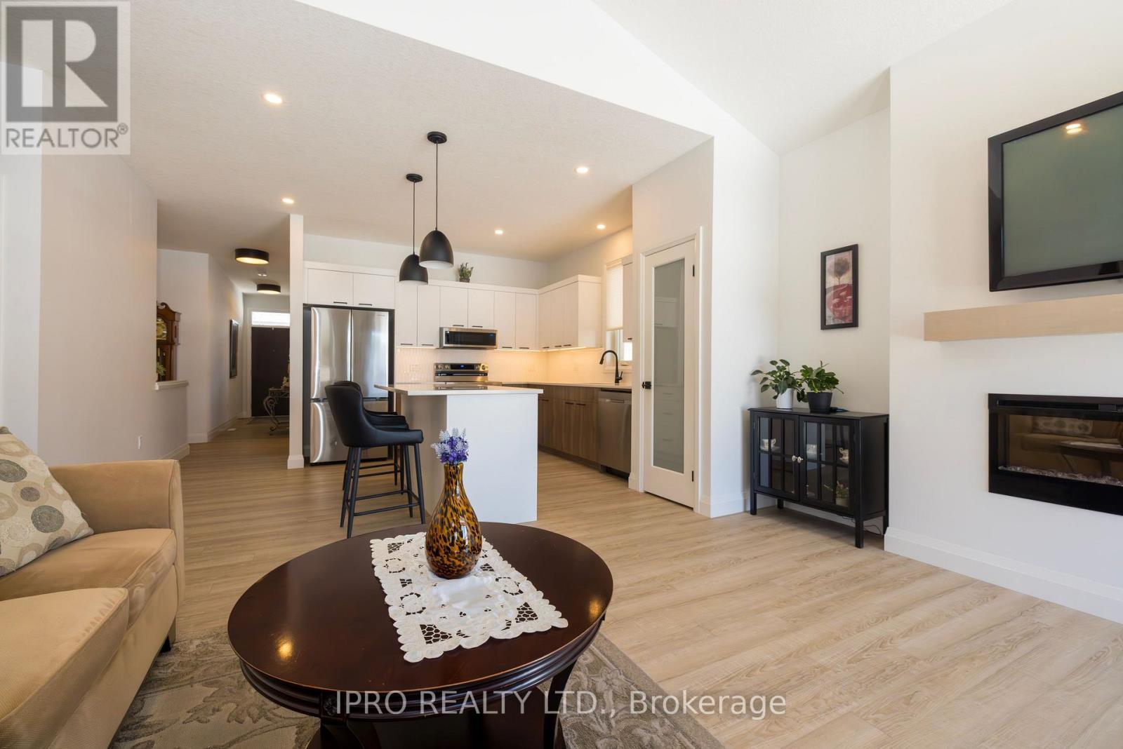 












23 MARTIN STREET

,
Tillsonburg,




Ontario
N4G0K3

