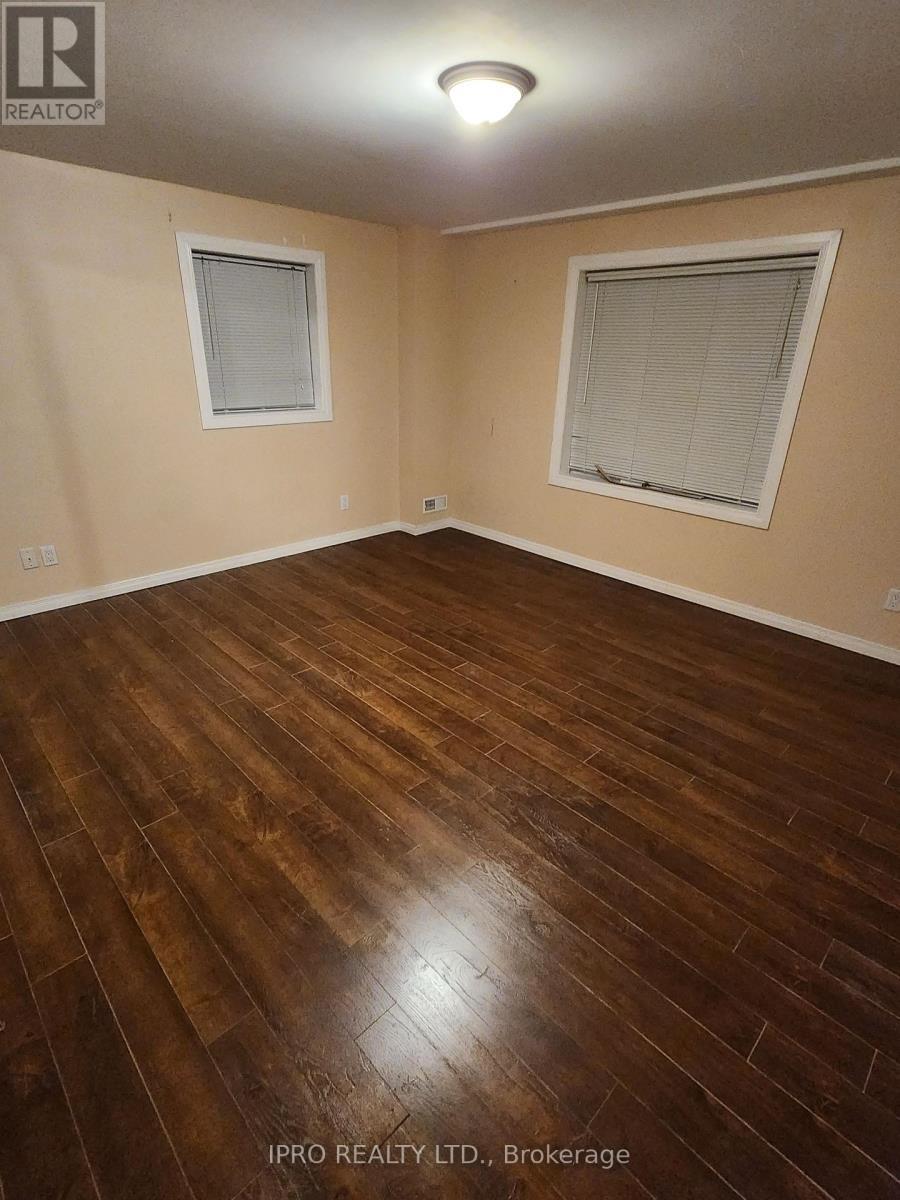 












276 WATSON PARKWAY N

,
Guelph (Grange Road),




Ontario
N1E7J5

