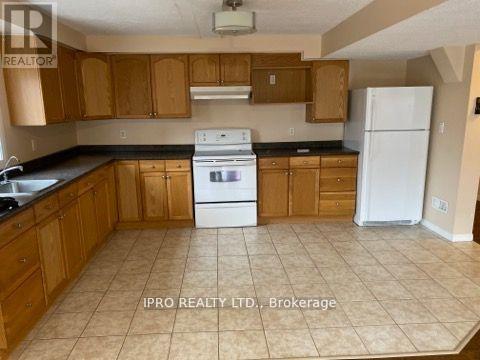 












276 WATSON PARKWAY N

,
Guelph (Grange Road),




Ontario
N1E7J5

