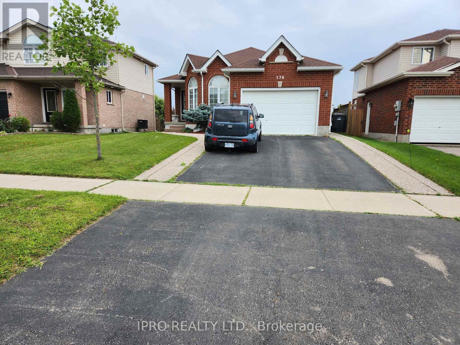 












276 WATSON PARKWAY N

,
Guelph (Grange Road),




Ontario
N1E7J5

