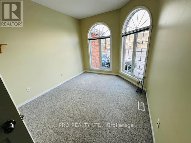 












276 WATSON PARKWAY N

,
Guelph (Grange Road),




Ontario
N1E7J5

