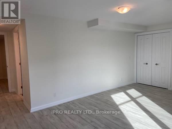 












613 - 778 LAURELWOOD DRIVE

,
Waterloo,




Ontario
N2V0G3


