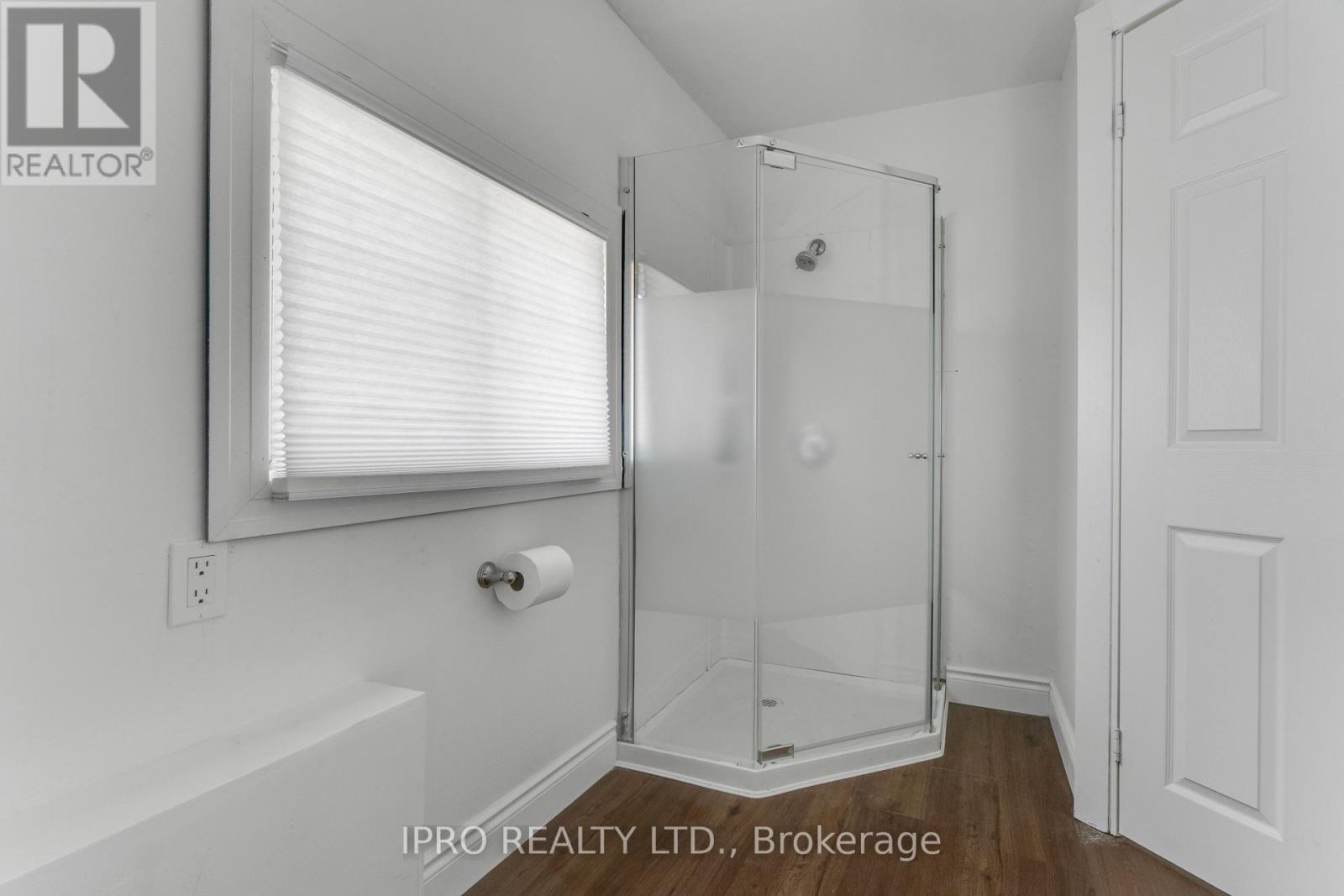 












368 SIMCOE STREET

,
London East (East K),




Ontario
N6B1J7

