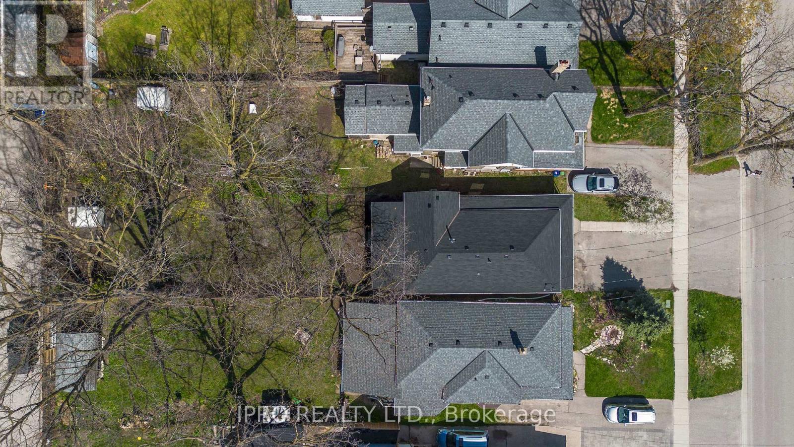 












368 SIMCOE STREET

,
London East (East K),




Ontario
N6B1J7

