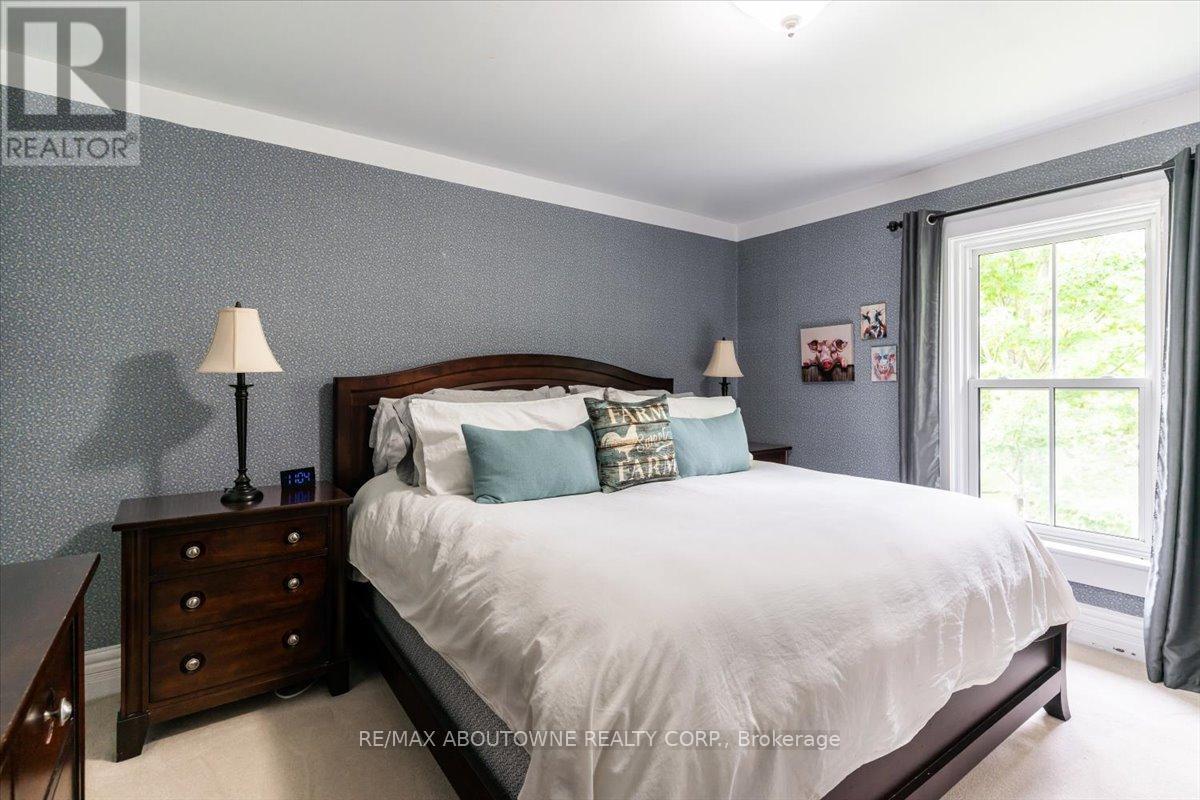 












674217 HURONTARIO STREET

,
Mono,




Ontario
L9W5R9

