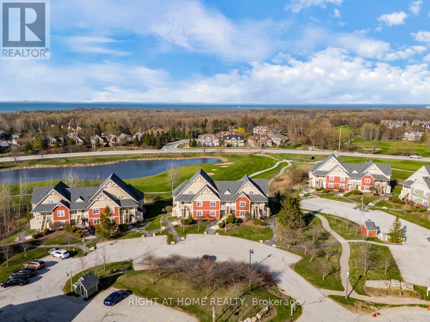 












229 - 130 FAIRWAY COURT

,
Blue Mountains,




Ontario
N3W1Y1

