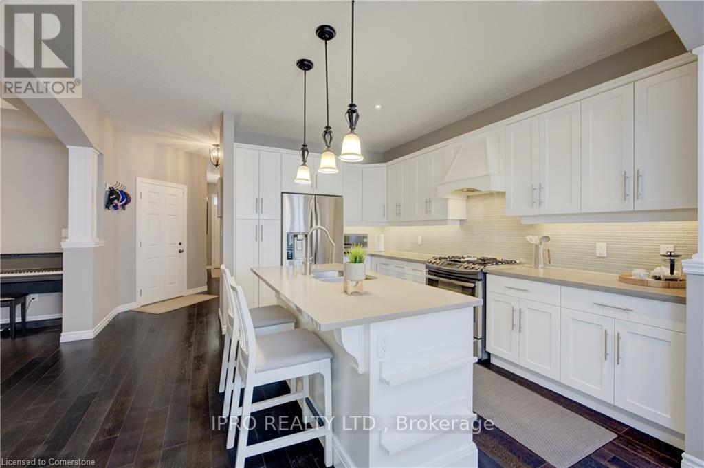 












298 TREMAINE CRESCENT

,
Kitchener,




Ontario
N2A4L8

