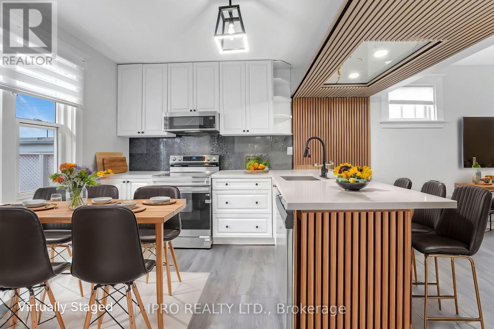 












436 COURTLAND AVENUE E

,
Kitchener,




Ontario
N2G2W4

