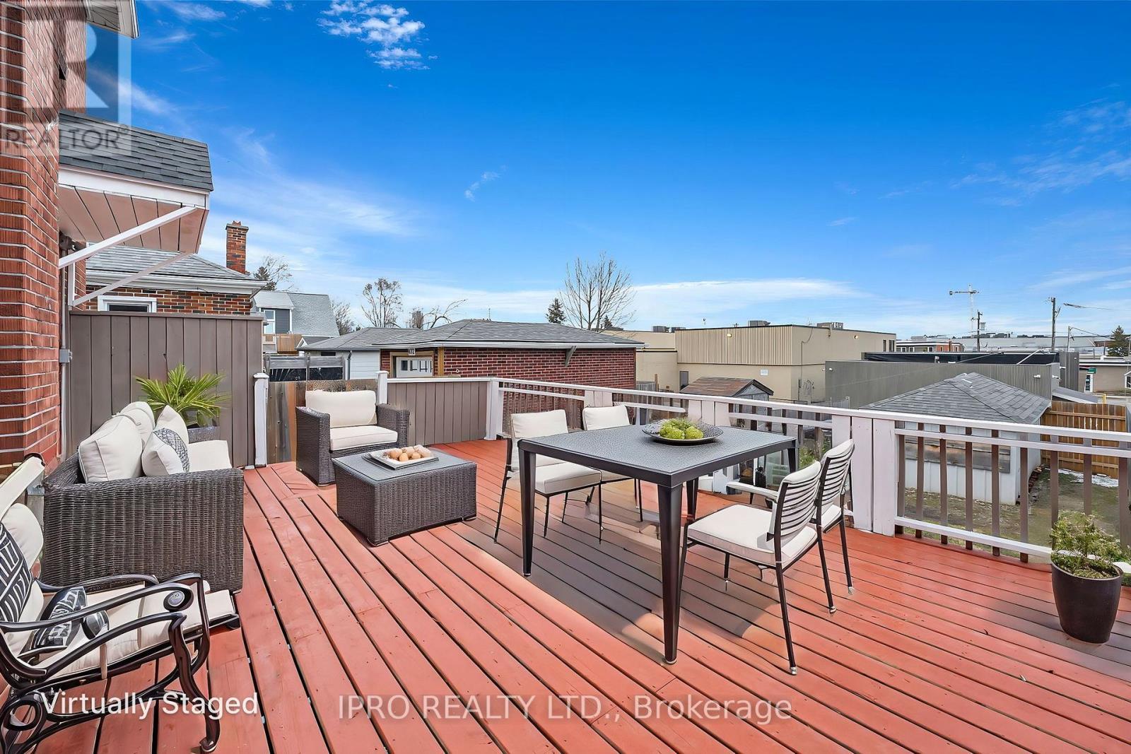 












436 COURTLAND AVENUE E

,
Kitchener,




Ontario
N2G2W4

