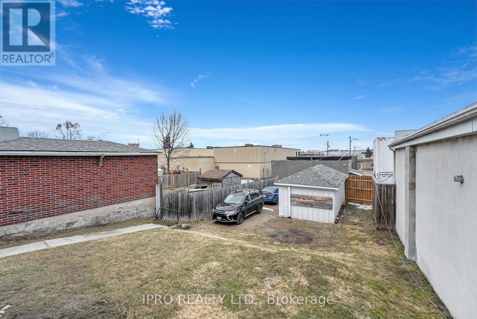 












436 COURTLAND AVENUE E

,
Kitchener,




Ontario
N2G2W4

