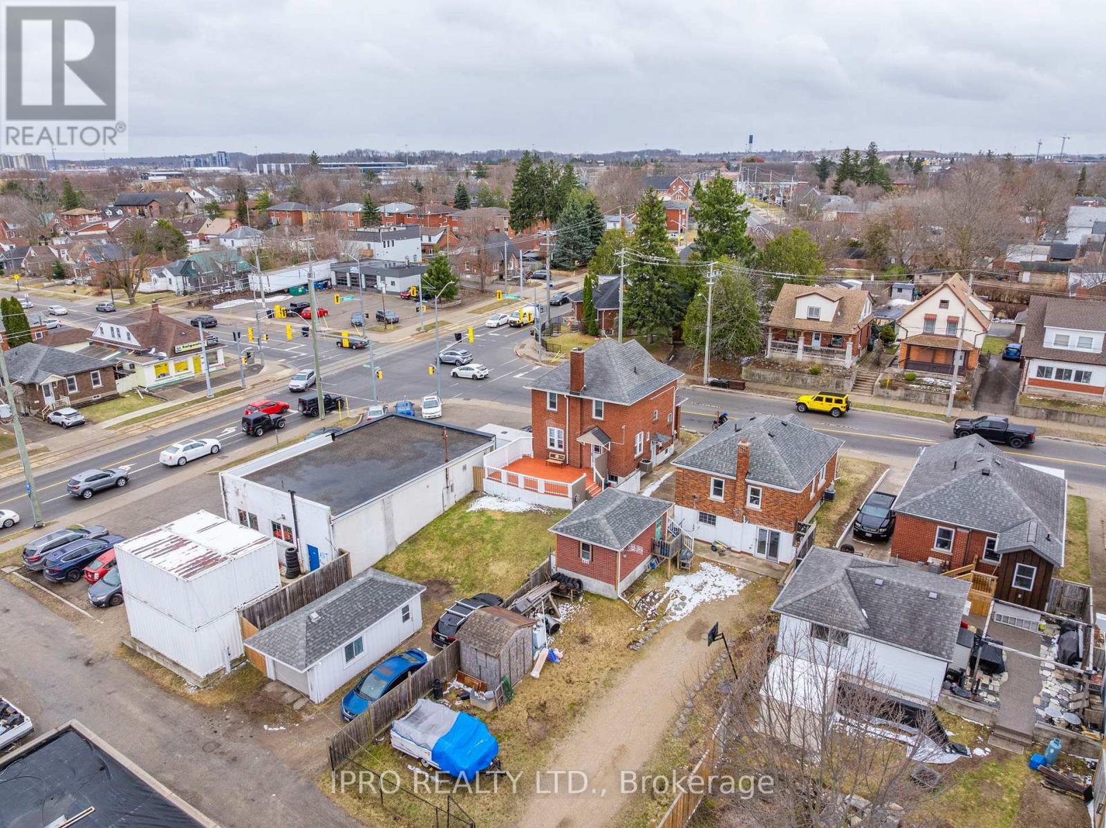 












436 COURTLAND AVENUE E

,
Kitchener,




Ontario
N2G2W4

