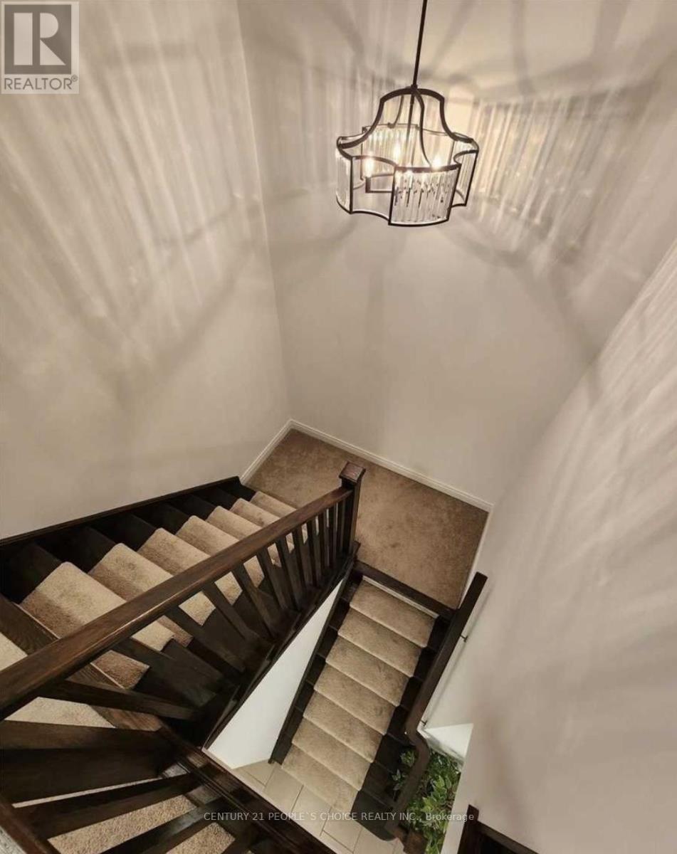 












UPPER - 456 TWINLEAF STREET

,
Waterloo,




Ontario
N2V0B7

