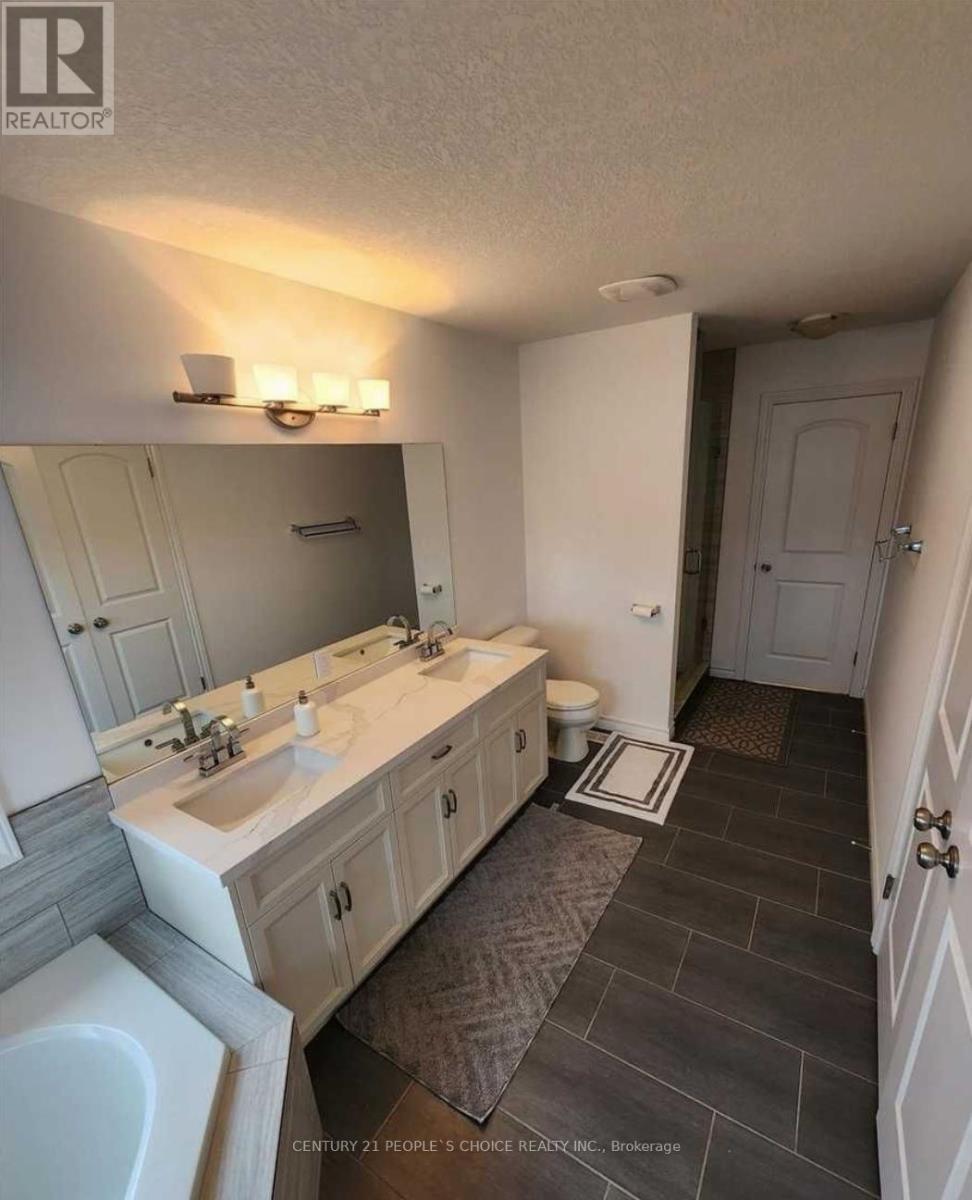 












UPPER - 456 TWINLEAF STREET

,
Waterloo,




Ontario
N2V0B7

