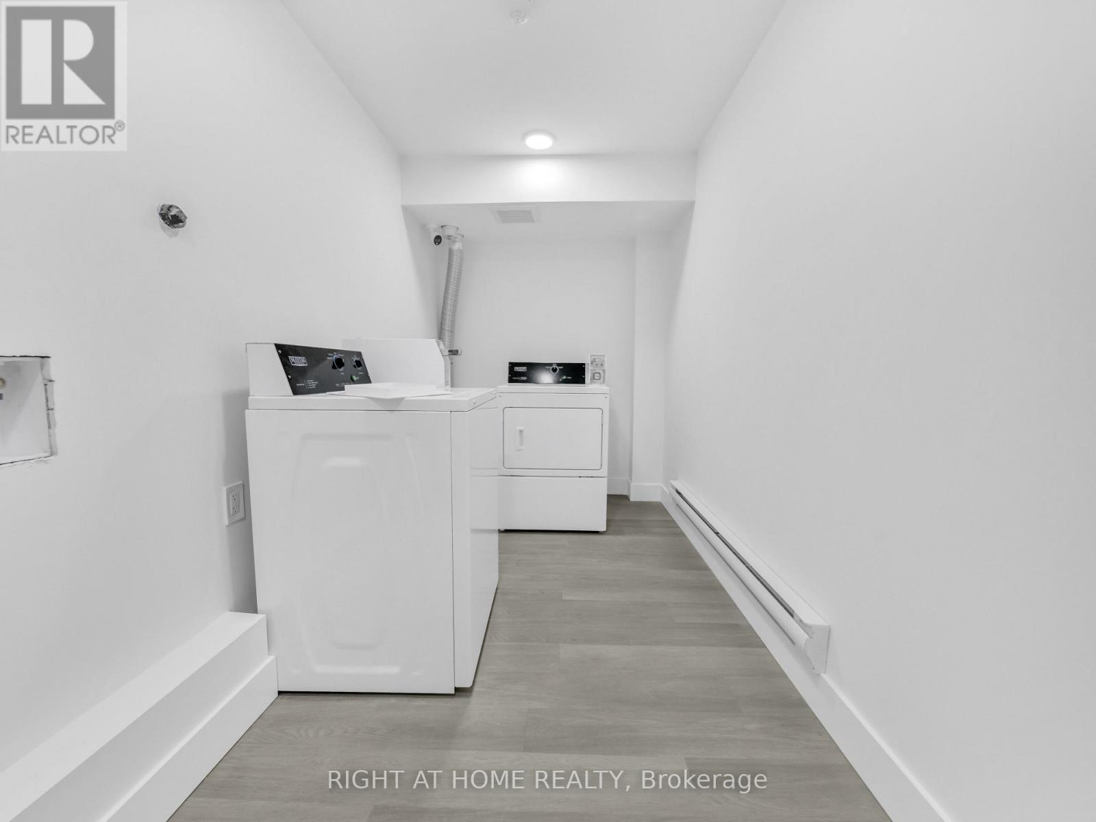 












206 - 1804 DROUILLARD ROAD

,
Windsor,




Ontario
N8W3X5

