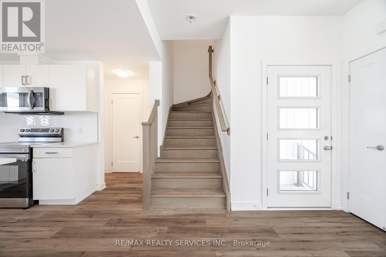 












222 - 4263 FOURTH AVENUE

,
Niagara Falls (Downtown),




Ontario
L2E0C2


