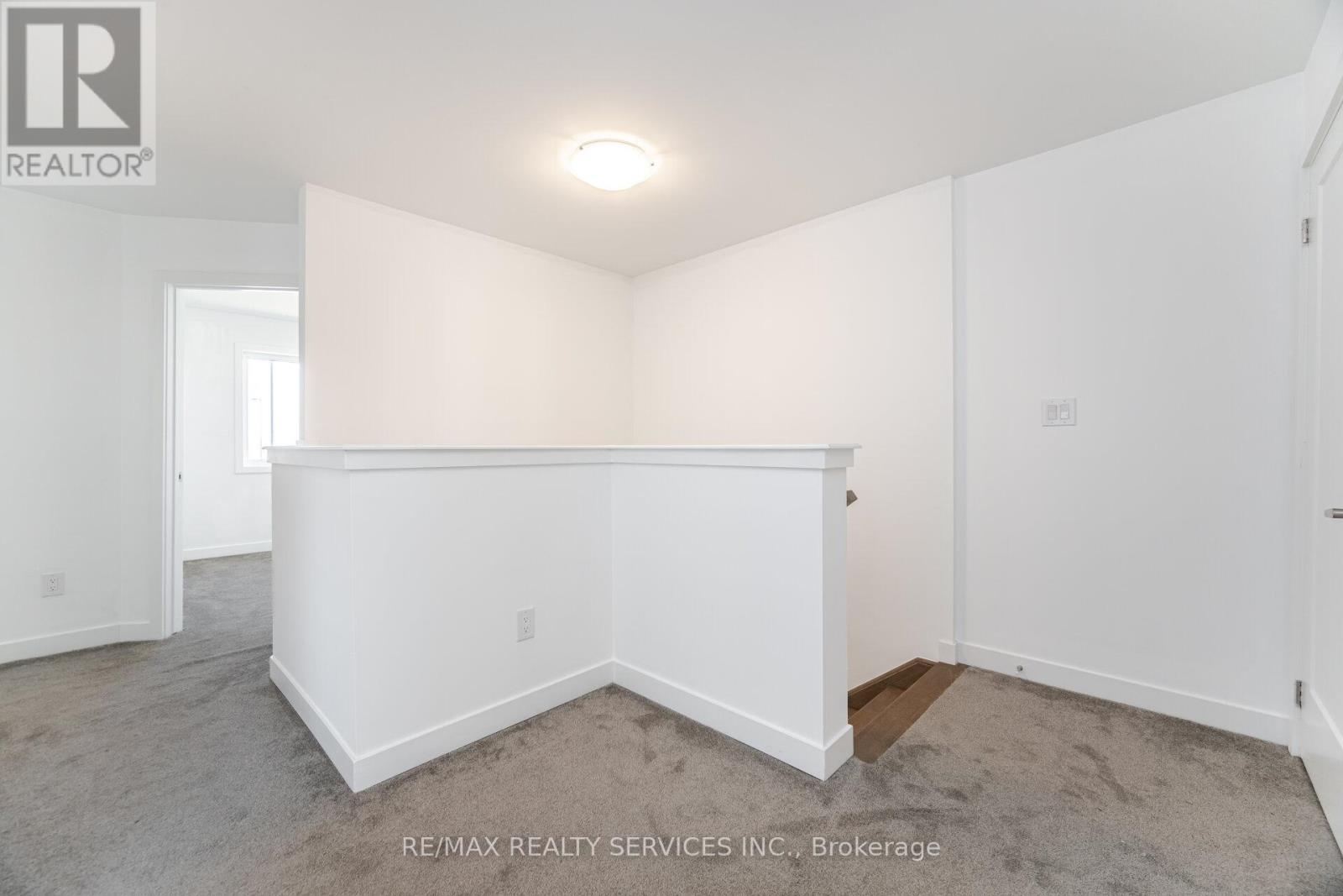 












222 - 4263 FOURTH AVENUE

,
Niagara Falls (Downtown),




Ontario
L2E0C2

